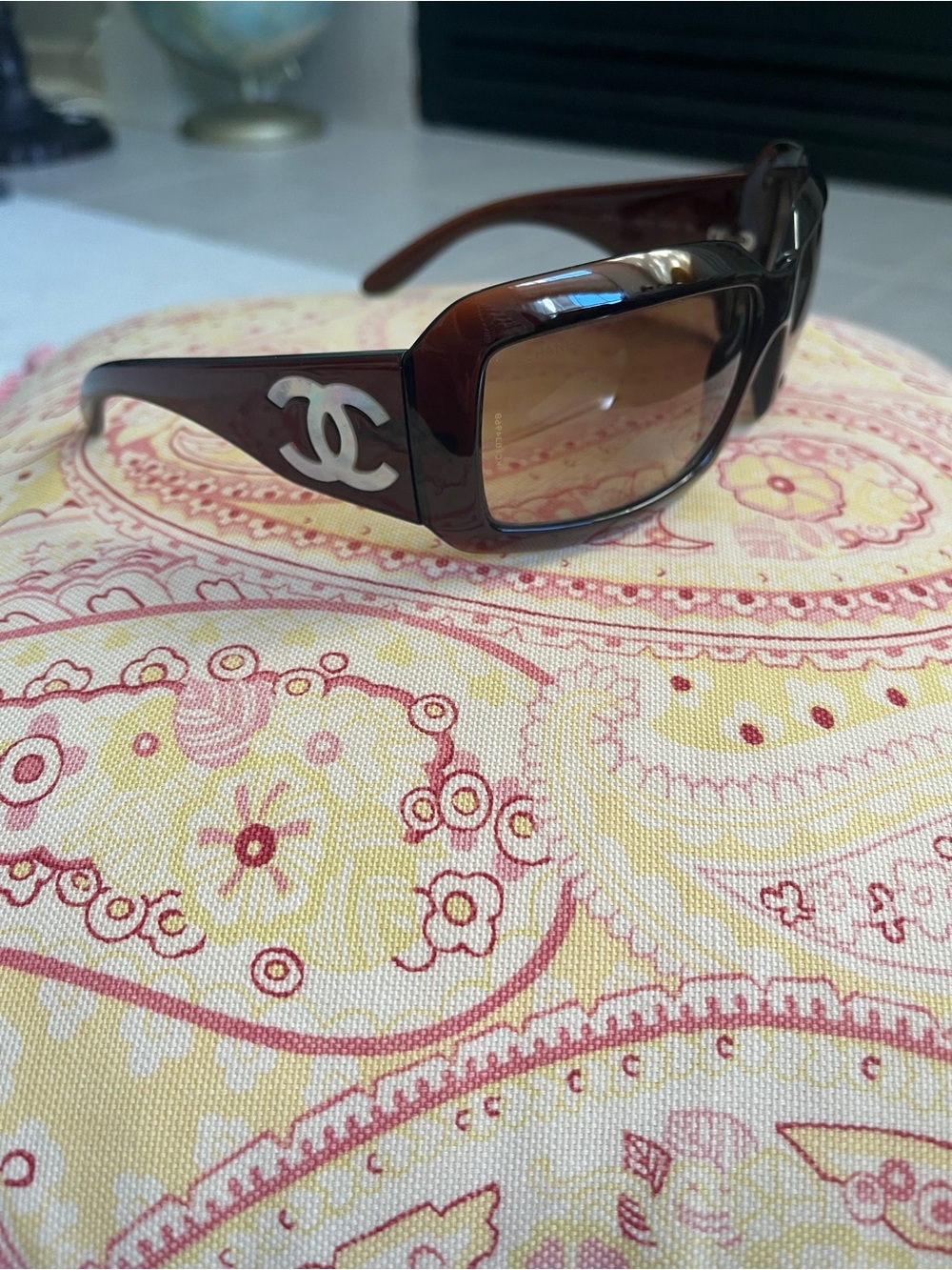 Chanel Vintage Sunglasses - Picture 3 of 8